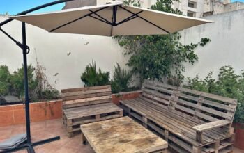 Parasol Et Salon De Jardin